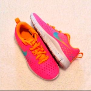 Like New Nike Free Express GS Running Shoes